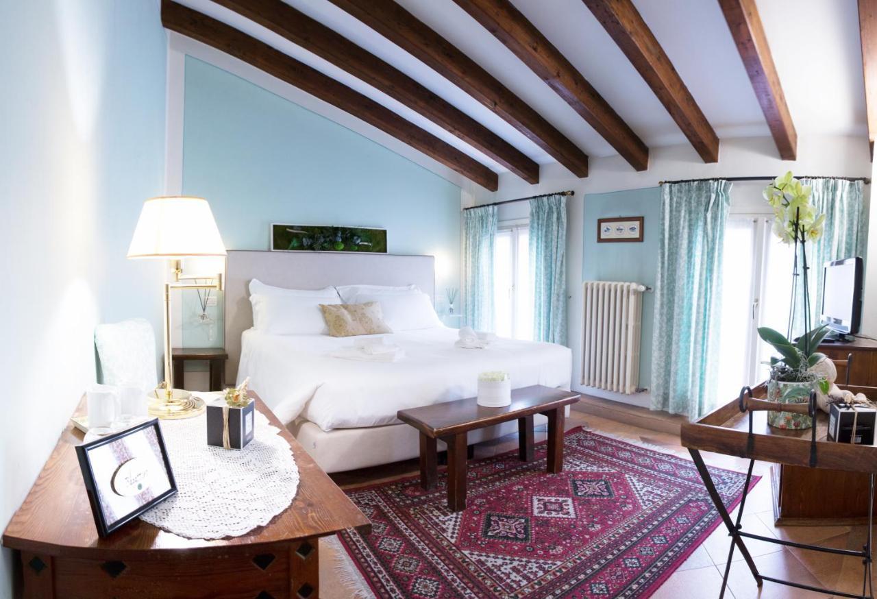 Double Room,1061097463:JPEG