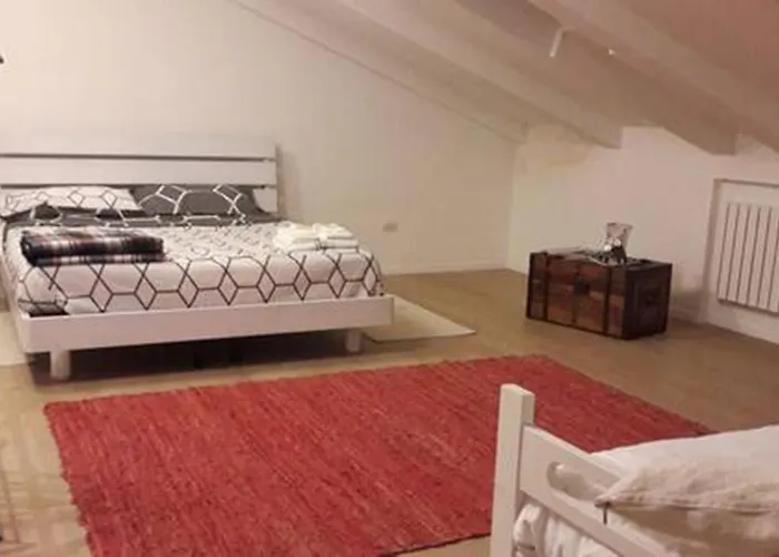 La Casetta Ferrara B&B